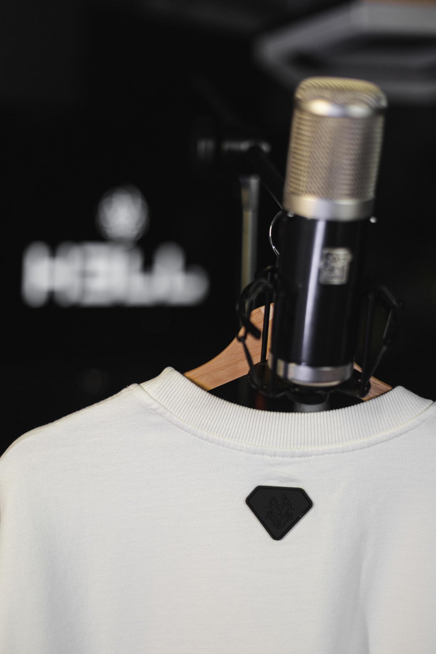 Basic HELL T-shirt White/Black