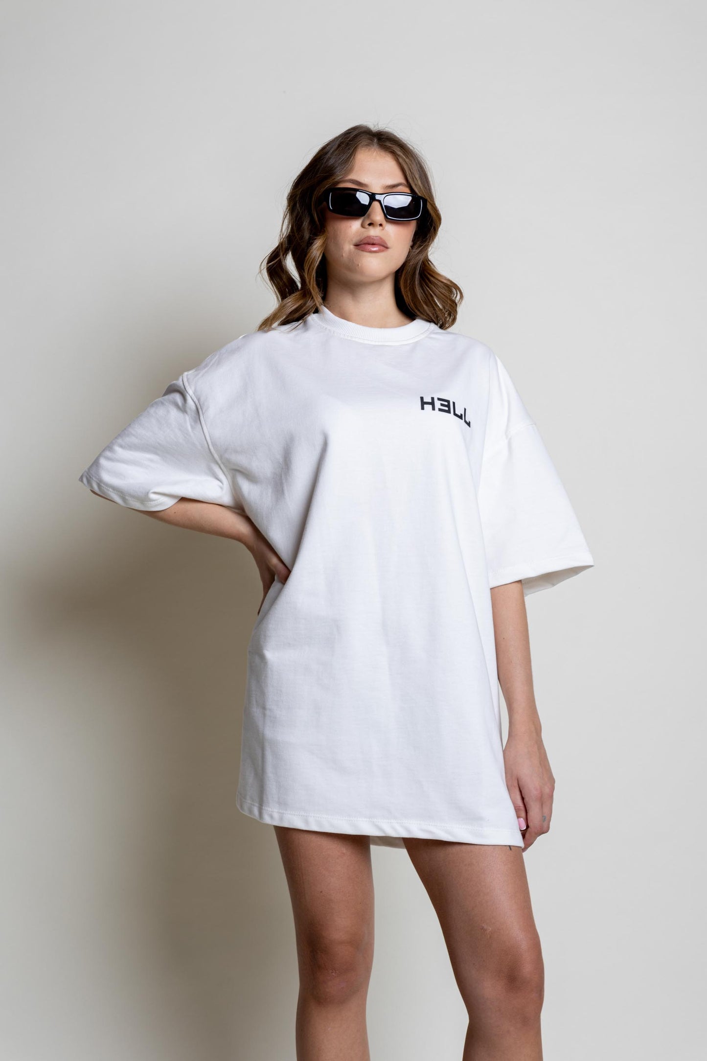 Basic HELL T-shirt White/Black (Mujer)