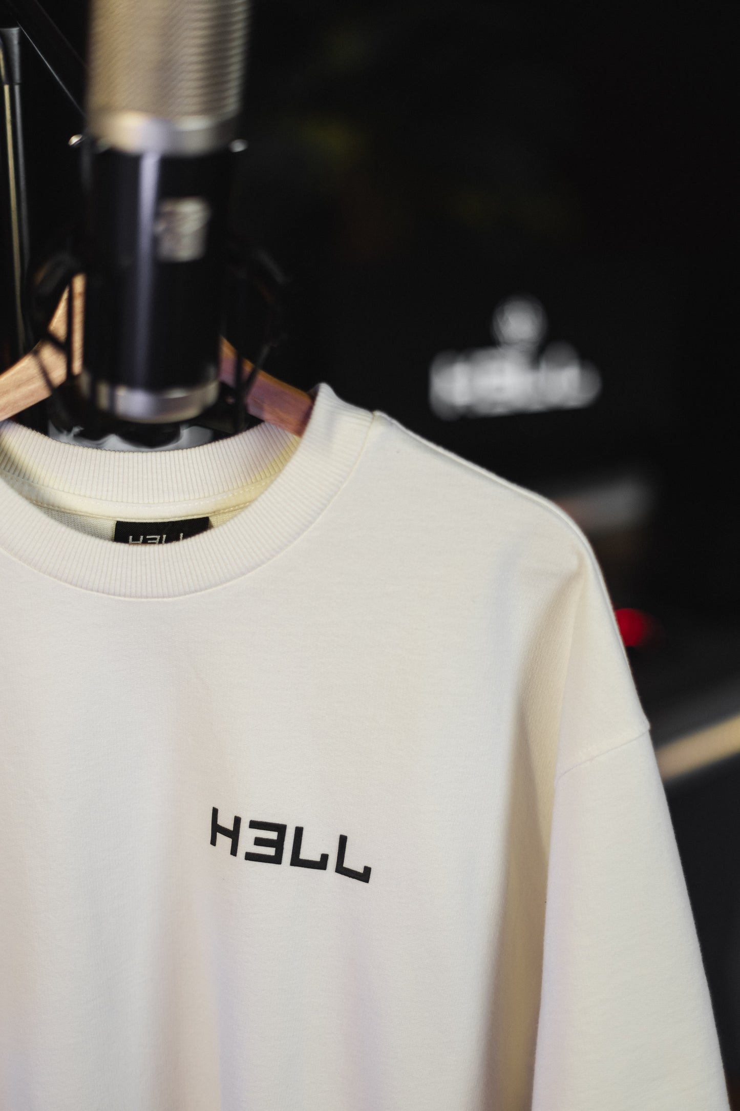 Basic HELL T-shirt White/Black