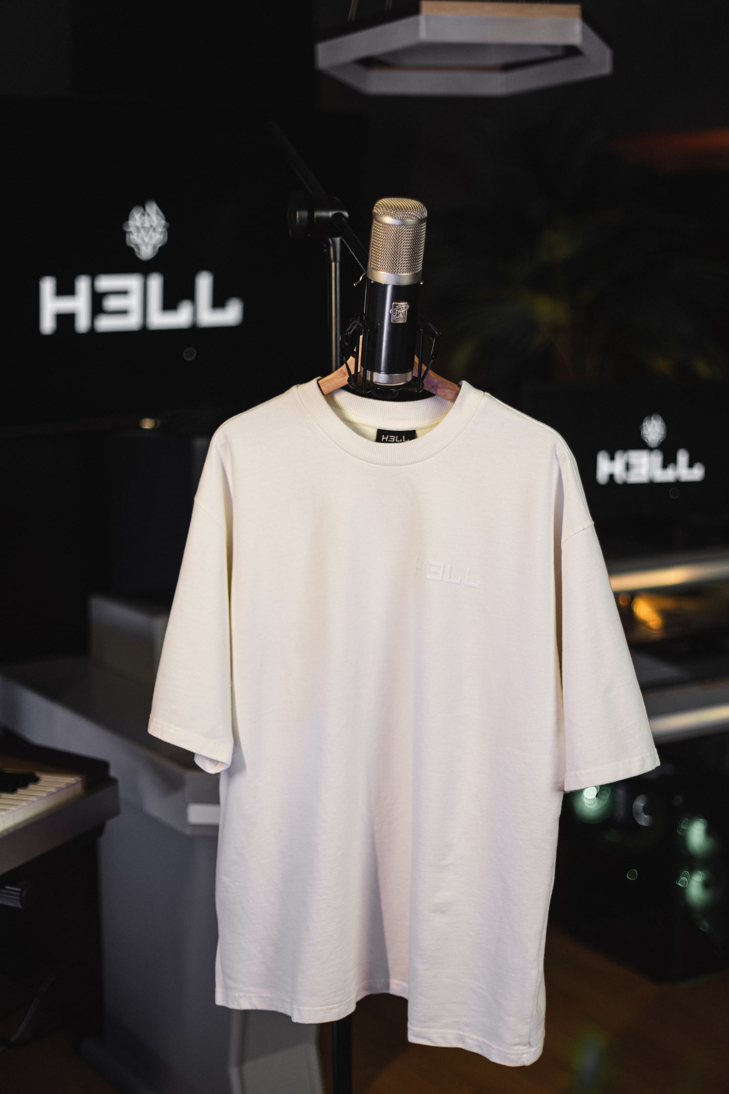 Basic HELL T-shirt White/white